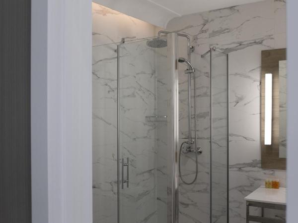 Petit Palace Arenal : photo 3 de la chambre chambre quadruple (4 adultes)