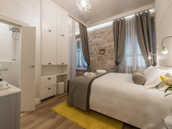 Zara Palace - design rooms : photo 2 de la chambre chambre deluxe double ou lits jumeaux