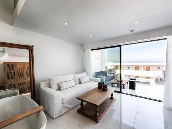 Abaton Island Resort & Spa : photo 1 de la chambre suite collection abaton avec piscine privée