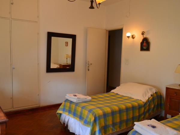 Hospedaje 371 : photo 4 de la chambre chambre double avec salle de bains privative