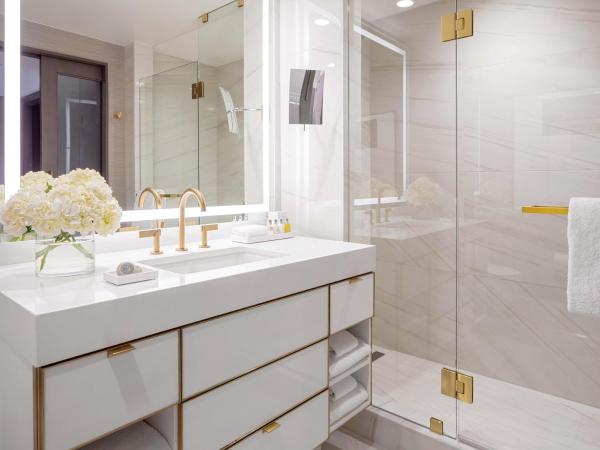 Hotel Crescent Court : photo 4 de la chambre chambre lit king-size supérieure