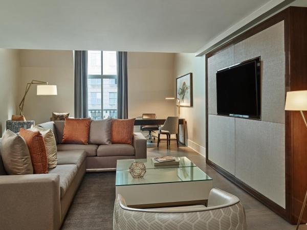 Hotel Crescent Court : photo 4 de la chambre suite loft