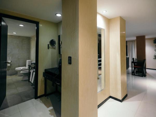 Hotel El Español Paseo de Montejo : photo 9 de la chambre suite lit king-size