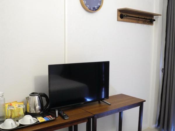 Bann Tawan Hostel Chiang Rai : photo 2 de la chambre chambre double deluxe