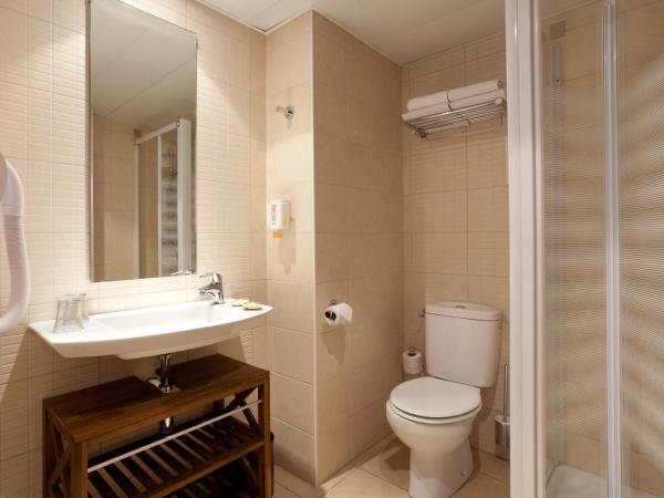 Hôtel Roissy : photo 3 de la chambre chambre simple confort