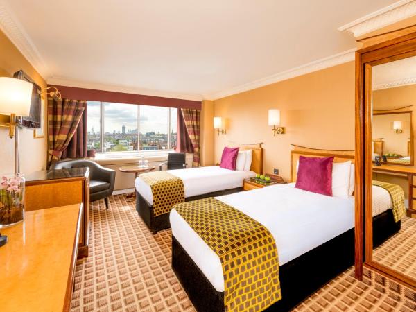 Copthorne Tara Hotel London Kensington : photo 3 de la chambre chambre lits jumeaux club