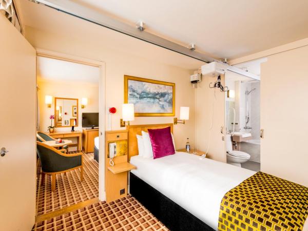 Copthorne Tara Hotel London Kensington : photo 1 de la chambre chambre double - accessible aux personnes à mobilité réduite 