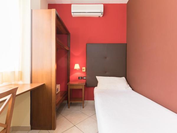 Hotel La Baia : photo 3 de la chambre chambre simple