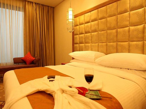 The Metropolitan Hotel & Spa New Delhi : photo 5 de la chambre chambre double ou lits jumeaux deluxe - connexion wi-fi incluse et 20 % de réduction sur nourriture et boissons