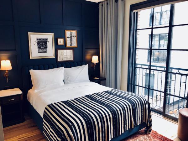 The Ramble Hotel : photo 1 de la chambre hébergement lit queen-size juliette