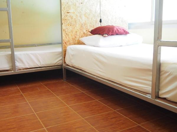 Chaokoh Phi Phi Hostel : photo 10 de la chambre lit dans dortoir mixte de 4 lits