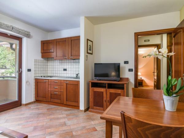 Apartment Villa Lavandula - Swimming pool view : photo 4 de la chambre appartement - vue sur jardin