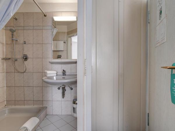 Hotel Arde Köln Zentrum : photo 10 de la chambre chambre double