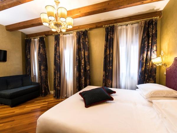 Hotel Campiello : photo 6 de la chambre chambre double supérieure avec lit d'appoint