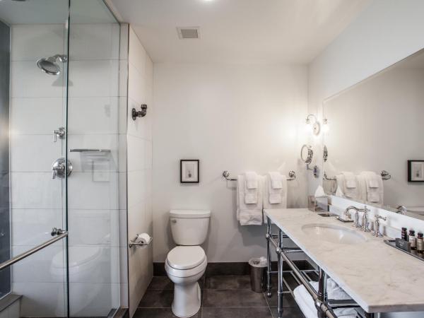 Ironworks Hotel Indy : photo 1 de la chambre chambre lit king-size standard