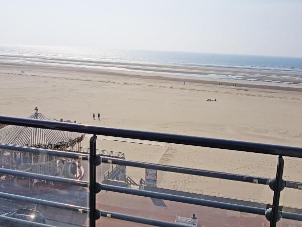 The Originals Boutique, Hôtel Neptune, Berck-sur-Mer (Inter-Hotel) : photo 10 de la chambre suite supérieure - vue sur mer