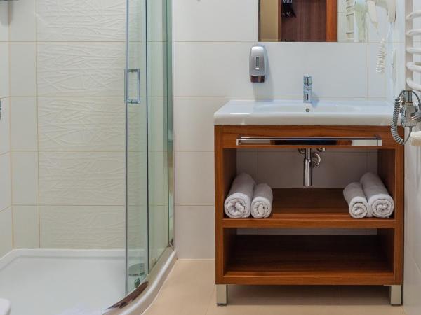 Hotel Topaz Poznań Centrum : photo 1 de la chambre chambre triple deluxe