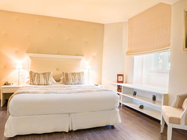 Hotel Renoir : photo 3 de la chambre suite - vue sur ville