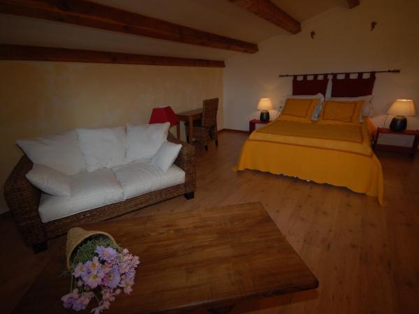 Mas de la Sauline : photo 3 de la chambre chambre familiale