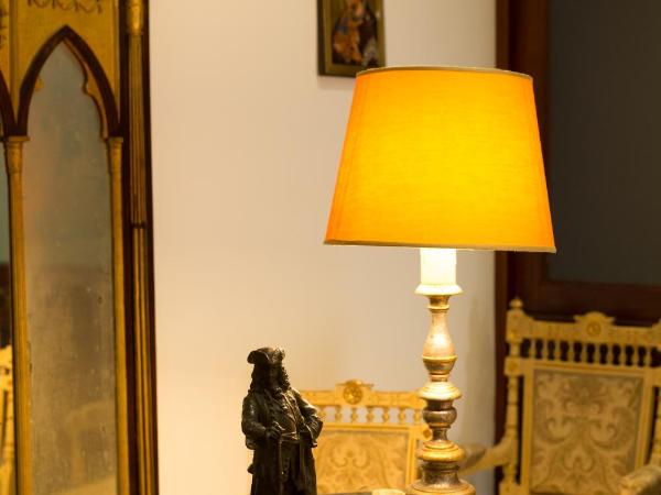 Palazzo Doria d'Angri Suites : photo 2 de la chambre suite deluxe avec lit king-size