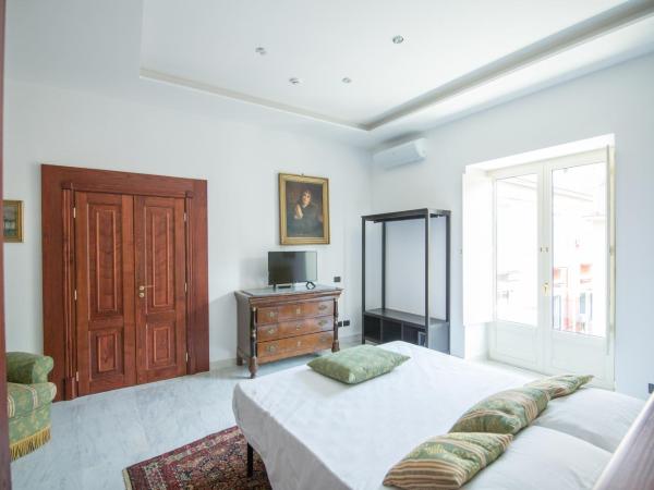 Palazzo Doria d'Angri Suites : photo 6 de la chambre suite deluxe avec lit king-size
