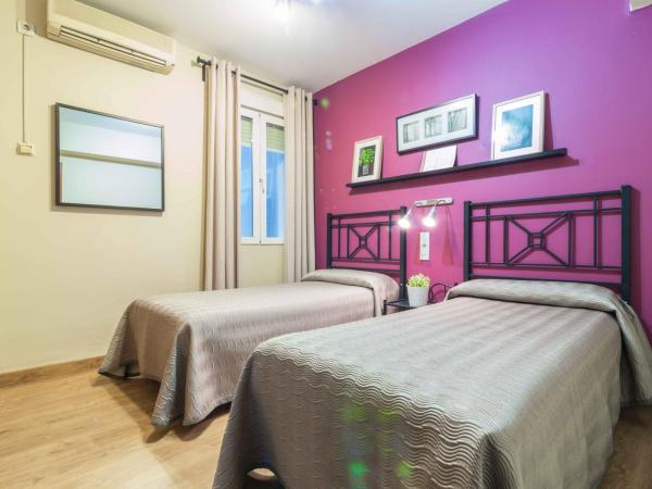 Hostal Jentoft : photo 3 de la chambre chambre double ou lits jumeaux