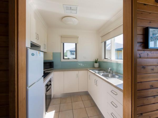 The Retreat West Beach Parks : photo 6 de la chambre villa 2 chambres avec balcon