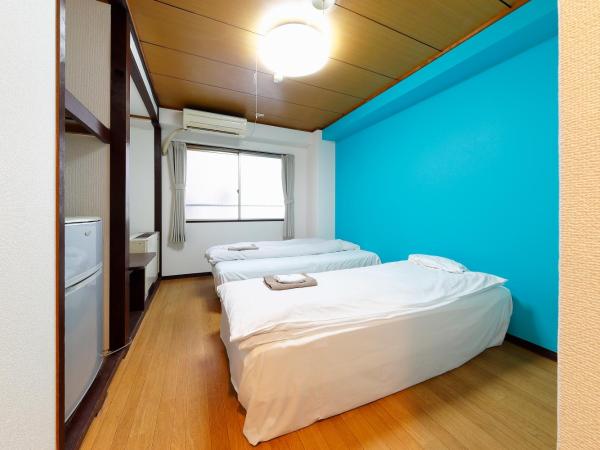 Business Hotel Taiyo : photo 5 de la chambre chambre lits jumeaux avec toilettes privatives