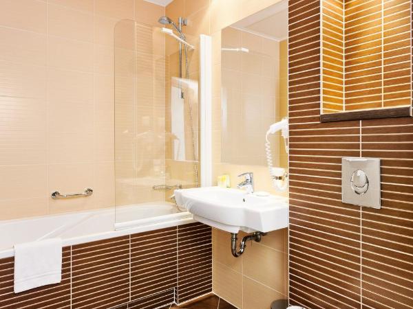 Qubus Hotel Gdańsk : photo 4 de la chambre chambre simple