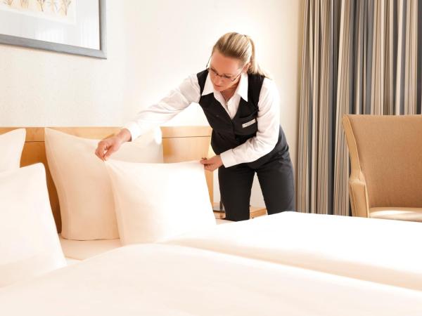 Essential by Dorint Frankfurt-Niederrad : photo 6 de la chambre chambre double ou lits jumeaux essential