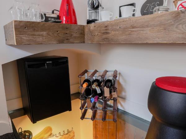 Boutique Hotel ZIES : photo 8 de la chambre petite chambre double avec balcon