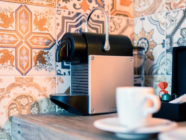 Boutique Hotel ZIES : photo 8 de la chambre chambre double avec patio