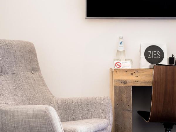 Boutique Hotel ZIES : photo 6 de la chambre chambre double supérieure