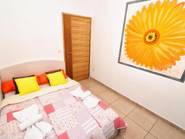 Villa Monsena : photo 8 de la chambre chambre double Économique - vue sur mer