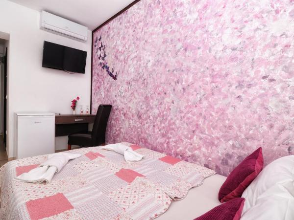 Villa Monsena : photo 4 de la chambre chambre double Économique - vue sur mer