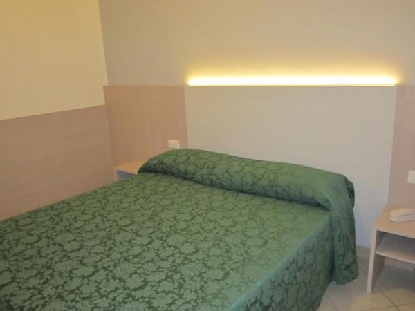 HOTEL ANDREA'S : photo 2 de la chambre chambre double Économique