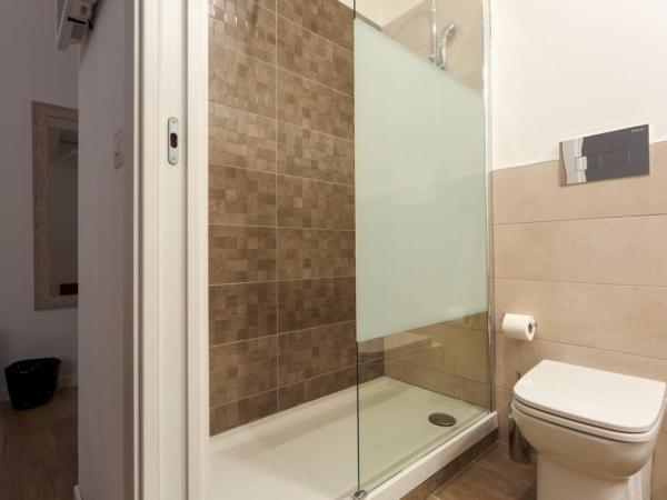 Due Passi Suite : photo 5 de la chambre chambre triple avec balcon