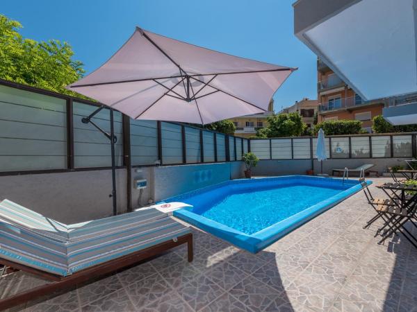 7Palms : photo 10 de la chambre appartement 1 chambre (1-3 adultes) - rez-de-chaussée 