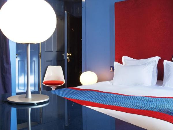 Hôtel du Petit Moulin, Haute Couture hotel by Lacroix : photo 4 de la chambre chambre double supérieure