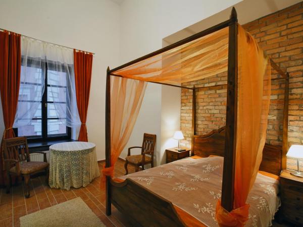 Castle Inn : photo 4 de la chambre chambre double deluxe