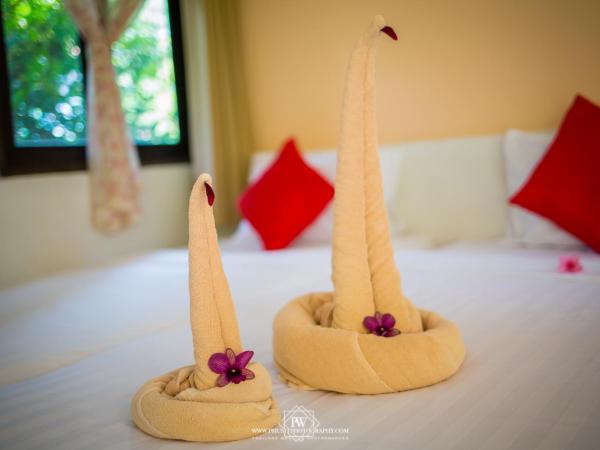 Flora I Talay : photo 8 de la chambre bungalow - vue sur jardin