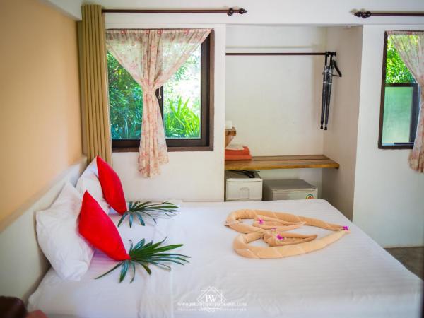 Flora I Talay : photo 6 de la chambre bungalow - vue sur jardin