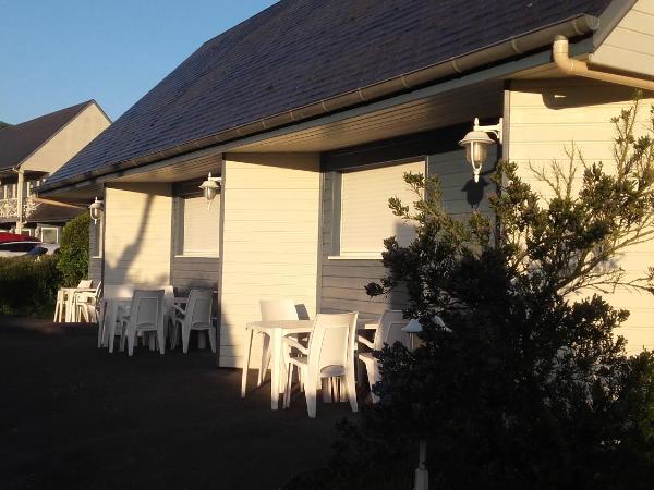 Contact hôtel - Motel Les Bleuets & SPA : photo 5 de la chambre chambre quadruple