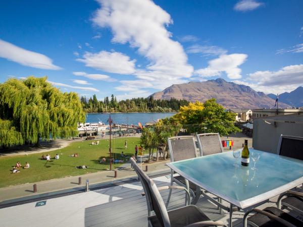 Heart of Queenstown : photo 3 de la chambre appartement avec vue sur lac - 5