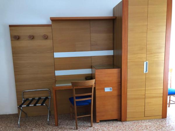 Hotel Adriatico : photo 5 de la chambre chambre double ou lits jumeaux avec balcon