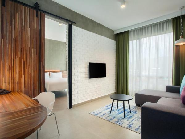 ibis Styles Kota Kinabalu Inanam : photo 5 de la chambre suite lit queen-size supérieure