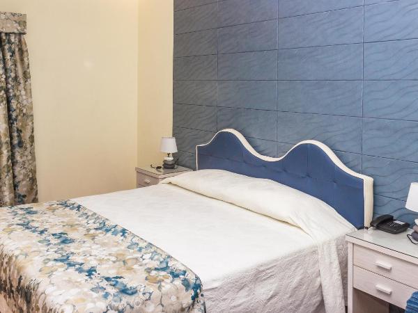 Aeromar Beach Hotel : photo 7 de la chambre chambre double supérieure avec balcon - vue sur mer ou rivière