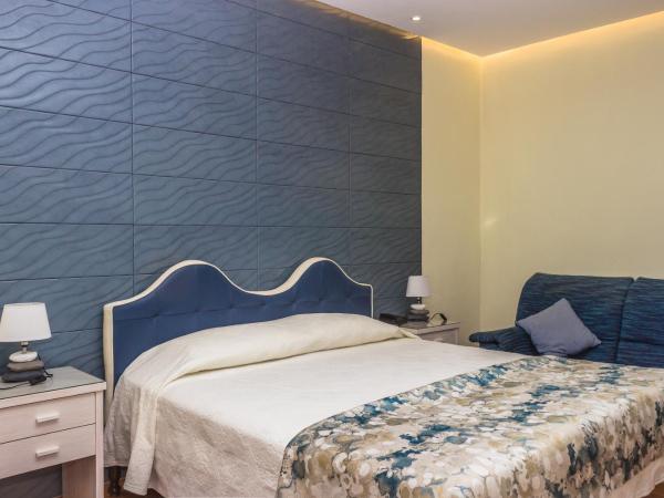 Aeromar Beach Hotel : photo 6 de la chambre chambre double supérieure avec balcon - vue sur mer ou rivière