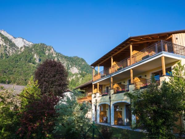 Garten - Hotel Sallerhof : photo 10 de la chambre deluxe triple-bedroom