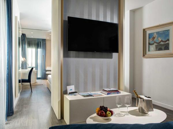 Hotel Byron Bellavista : photo 4 de la chambre suite avec balcon